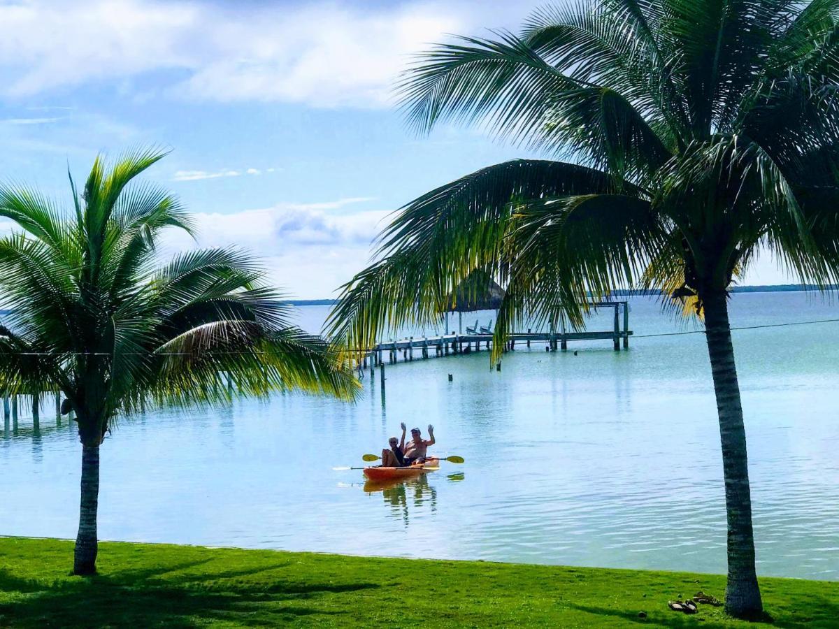 Tilt-Ta-Dock Resort Belize Коросаль Экстерьер фото