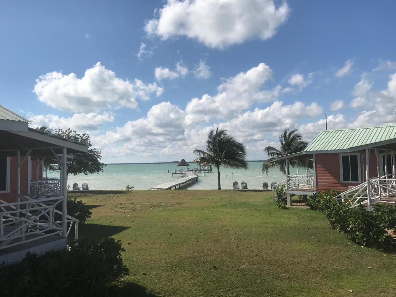 Tilt-Ta-Dock Resort Belize Коросаль Экстерьер фото
